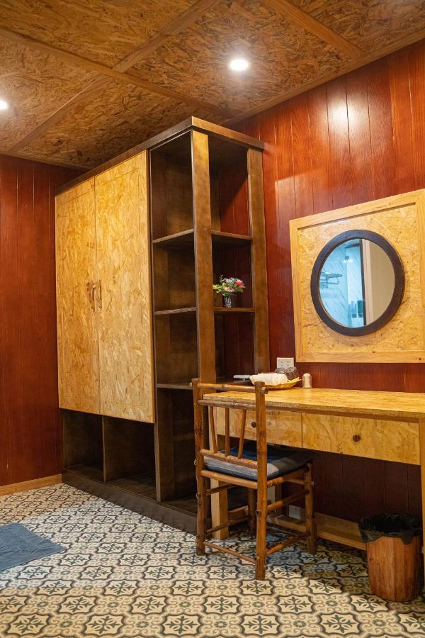 Camellia Eco Home &Tra My Restaurant ニンビン エクステリア 写真