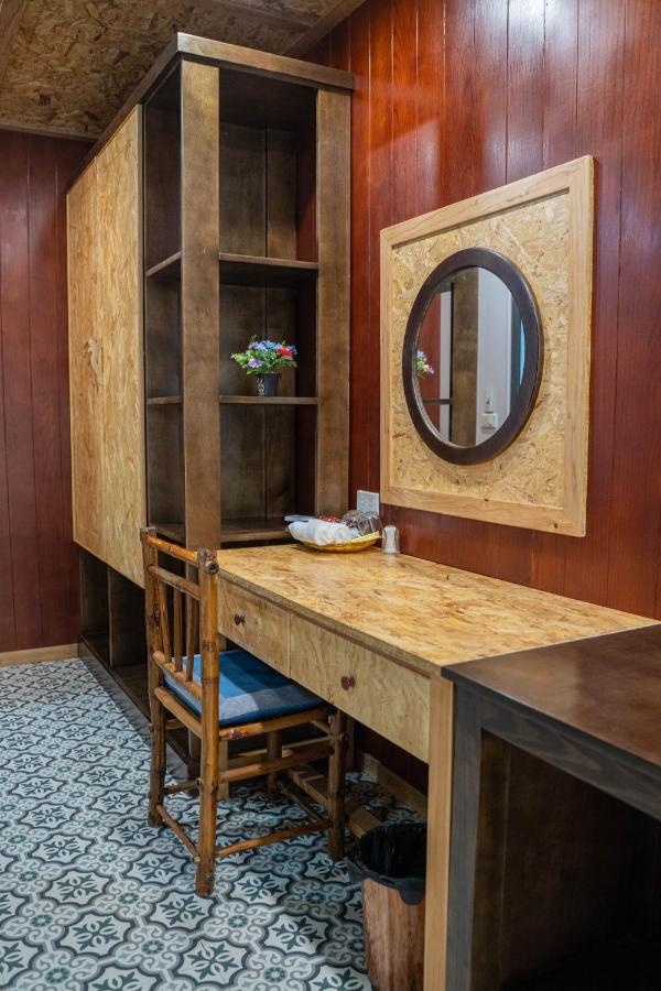 Camellia Eco Home &Tra My Restaurant ニンビン エクステリア 写真