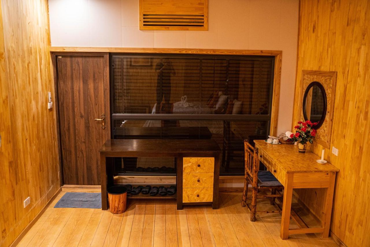 Camellia Eco Home &Tra My Restaurant ニンビン エクステリア 写真